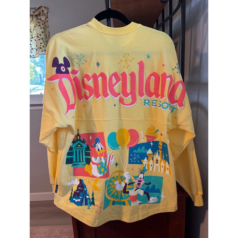 Disneyland Resort Play in the Park Yellow Spirit Long Sleeve Jersey Sz S